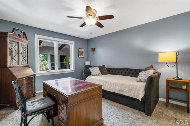 13021 Saller Drive, Sunset Hills, MO 63127