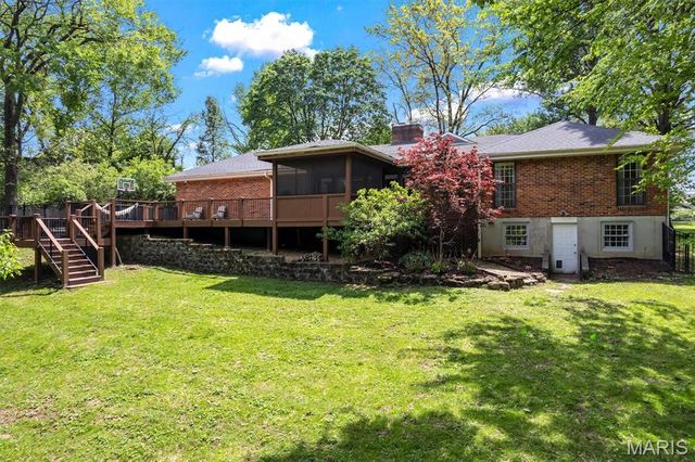 13021 Saller Drive, Sunset Hills, MO 63127