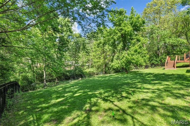 13021 Saller Drive, Sunset Hills, MO 63127