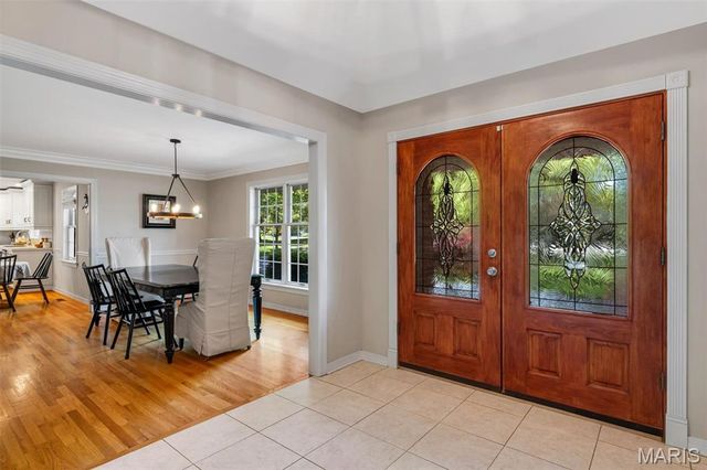 13021 Saller Drive, Sunset Hills, MO 63127