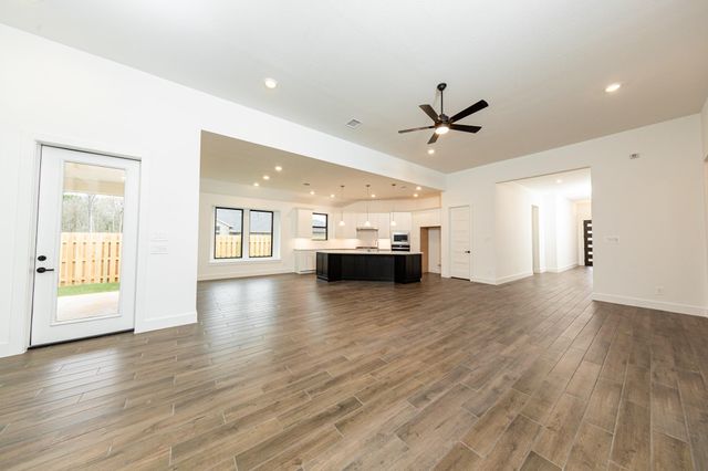 1707 El Pino Street, Montgomery, TX 77316