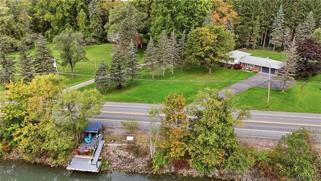 4421 Tonawanda Creek Road, Pendleton, NY 14120