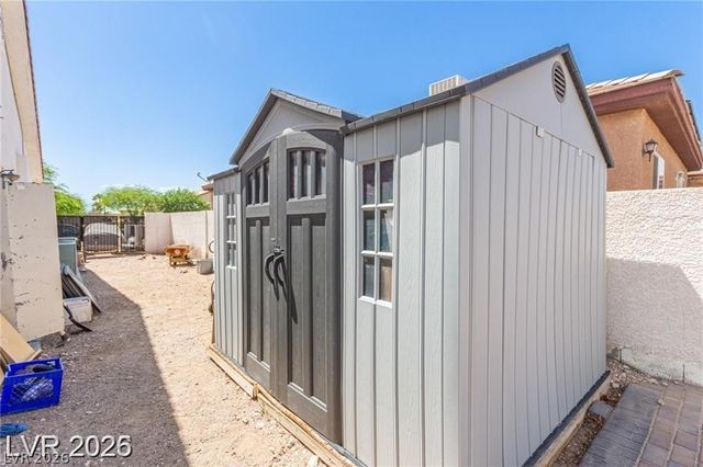 60 North Fogg Street, Las Vegas, NV 89110