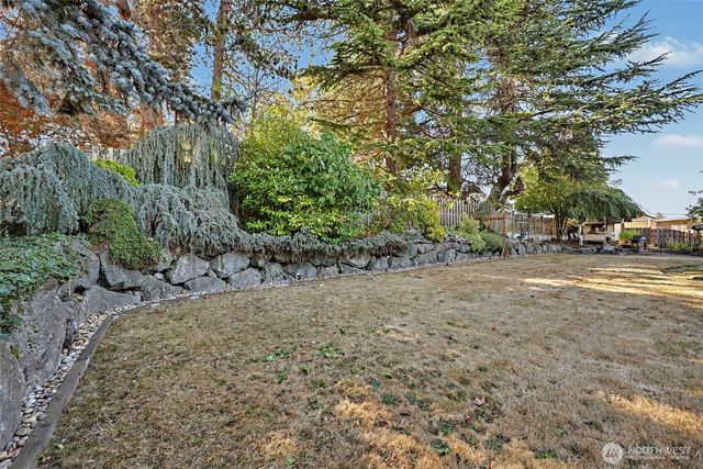 3739 S 243rd Street, Kent, WA 98032