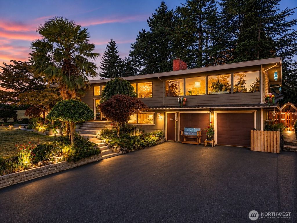 3739 S 243rd Street, Kent, WA 98032