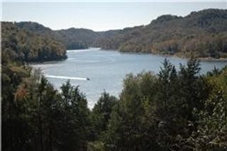 18 Allens Bend Rd, Smithville, TN 37166