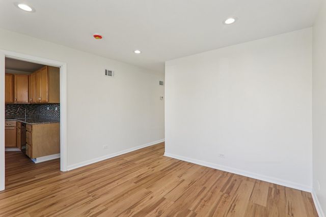 1645 N 23rd Avenue, Melrose Park, IL 60160