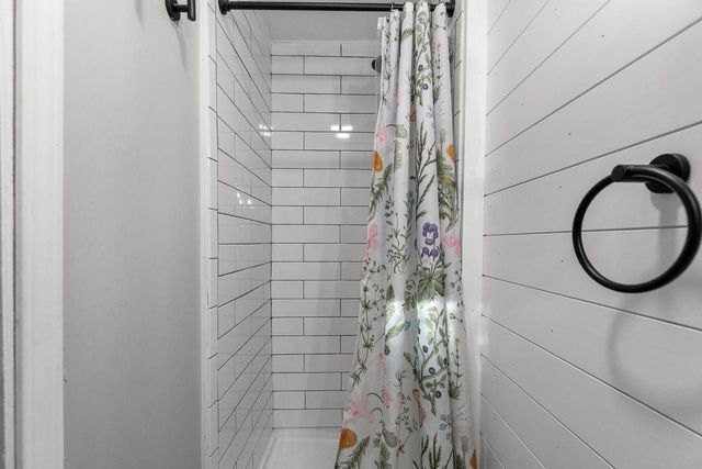 1600 N SUPERIOR STREET, Appleton, WI 54911