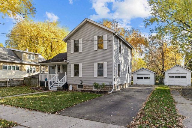 1600 N SUPERIOR STREET, Appleton, WI 54911