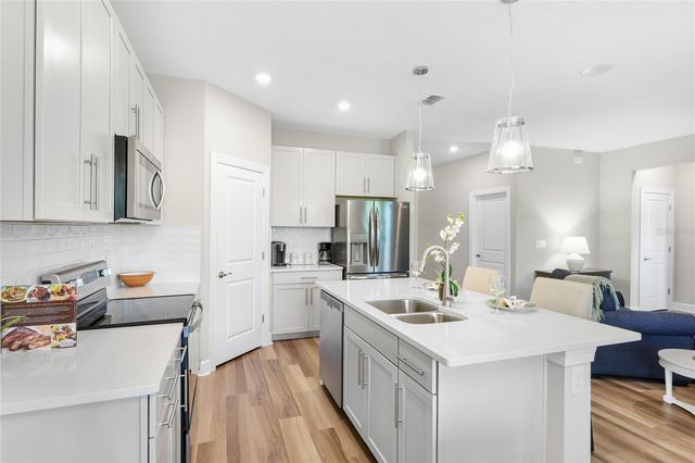 333 DAYLILY BOULEVARD, Nokomis, FL 34275