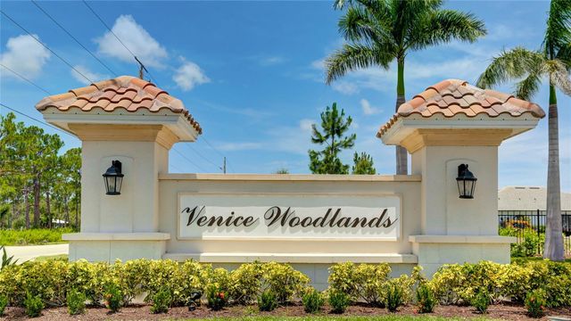 333 DAYLILY BOULEVARD, Nokomis, FL 34275
