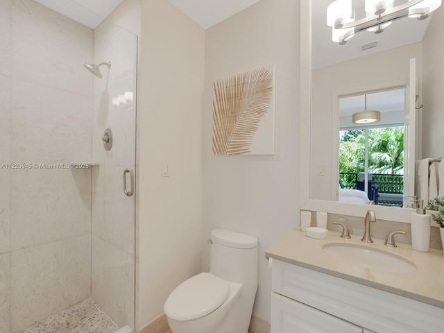 19126 Fisher Island Dr 19126, Miami Beach, FL 33109