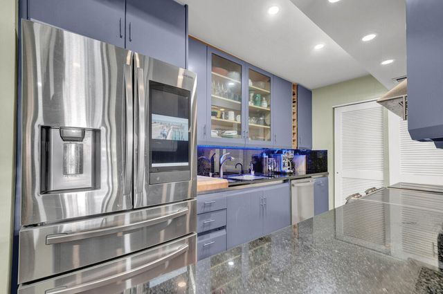 330 SE 20th Avenue 314, Deerfield Beach, FL 33441