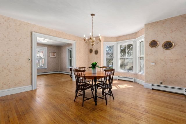 7 High St, Natick, MA 01760