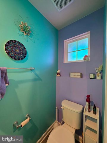 124 BIBURY ST, Martinsburg, WV 25405