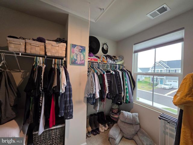 124 BIBURY ST, Martinsburg, WV 25405