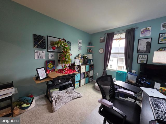 124 BIBURY ST, Martinsburg, WV 25405