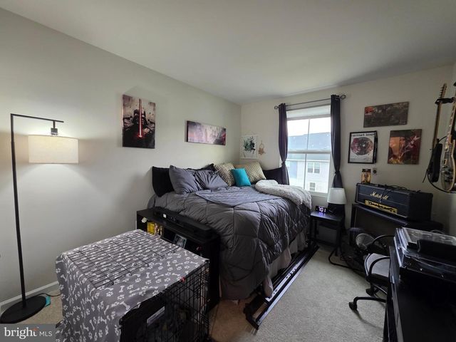 124 BIBURY ST, Martinsburg, WV 25405