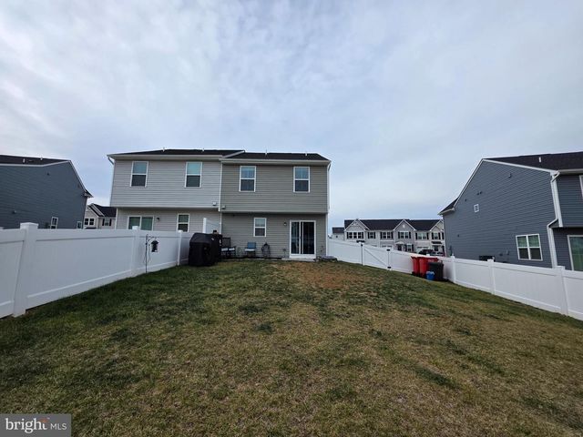 124 BIBURY ST, Martinsburg, WV 25405