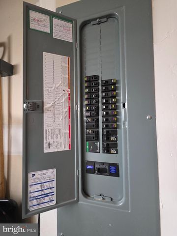 124 BIBURY ST, Martinsburg, WV 25405