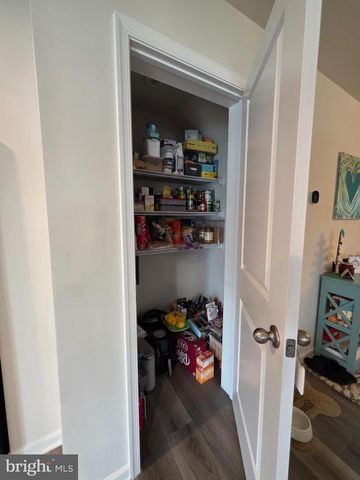 124 BIBURY ST, Martinsburg, WV 25405