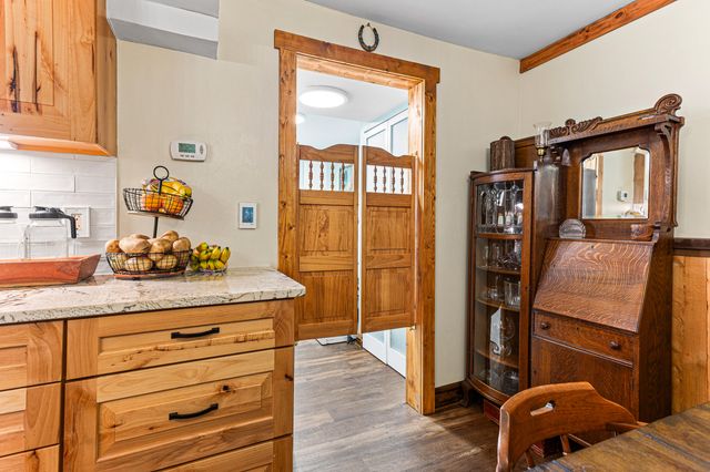 718 Panorama, Milford Vlg, MI 48381