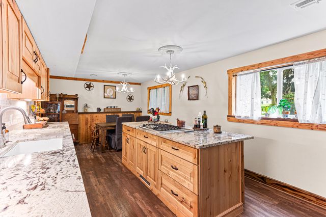 718 Panorama, Milford Vlg, MI 48381