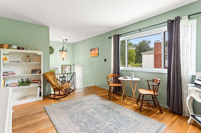 718 Panorama, Milford Vlg, MI 48381