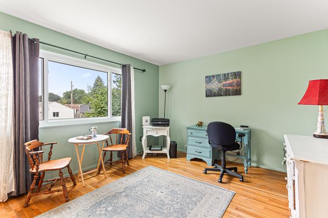 718 Panorama, Milford Vlg, MI 48381