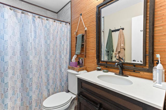 718 Panorama, Milford Vlg, MI 48381