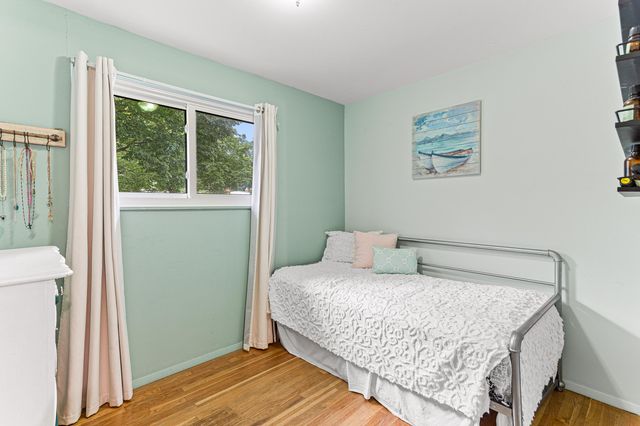 718 Panorama, Milford Vlg, MI 48381