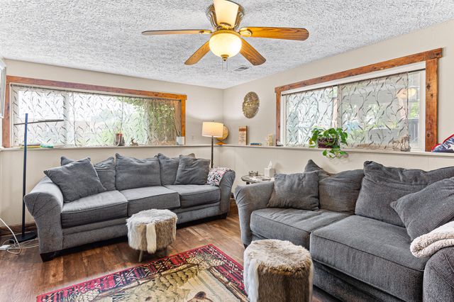 718 Panorama, Milford Vlg, MI 48381