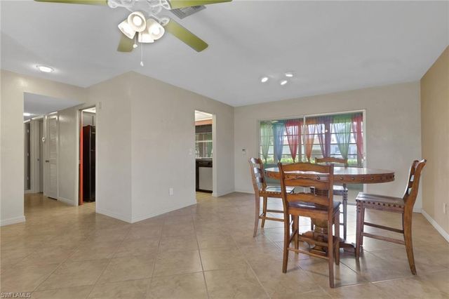 4133 Lakewood BLVD E27, Naples, FL 34112