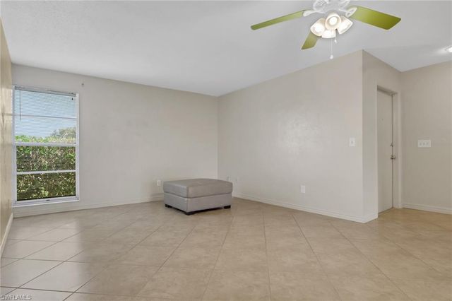 4133 Lakewood BLVD E27, Naples, FL 34112