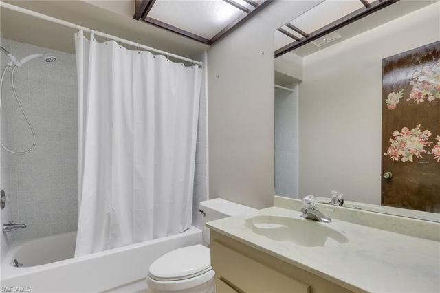 4133 Lakewood BLVD E27, Naples, FL 34112