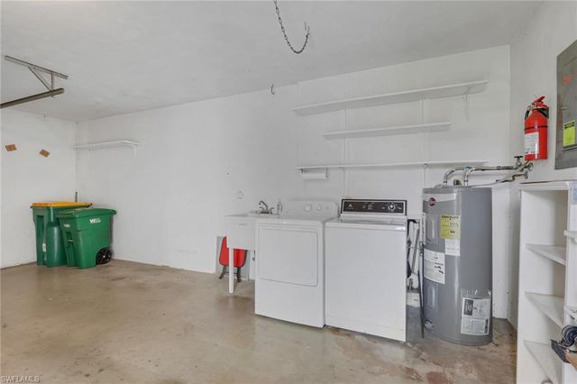 4133 Lakewood BLVD E27, Naples, FL 34112
