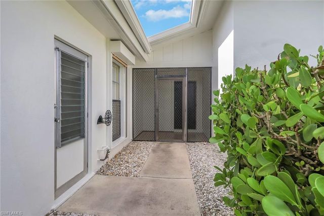 4133 Lakewood BLVD E27, Naples, FL 34112