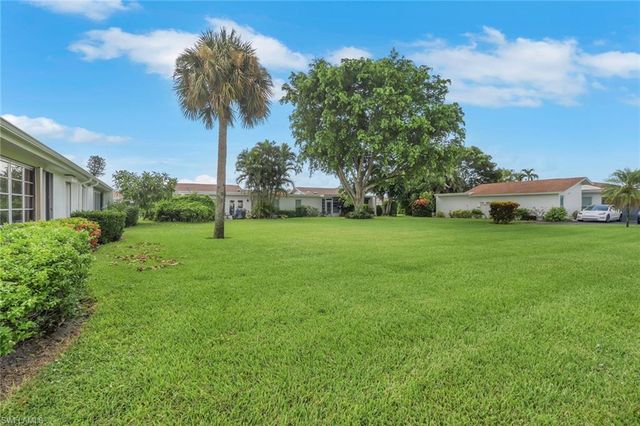 4133 Lakewood BLVD E27, Naples, FL 34112