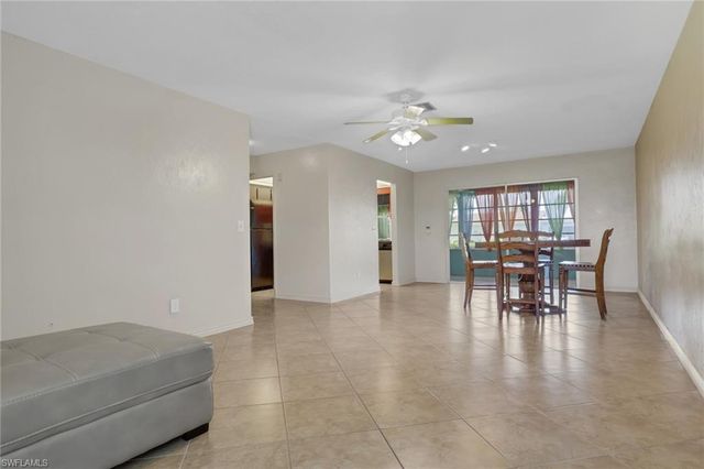 4133 Lakewood BLVD E27, Naples, FL 34112