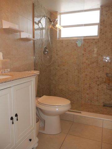721 Lori Drive 208, Palm Springs, FL 33461