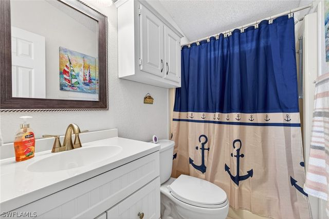 10390 Wales LOOP, Bonita Springs, FL 34135