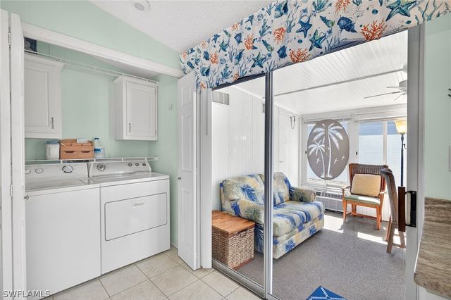 10390 Wales LOOP, Bonita Springs, FL 34135