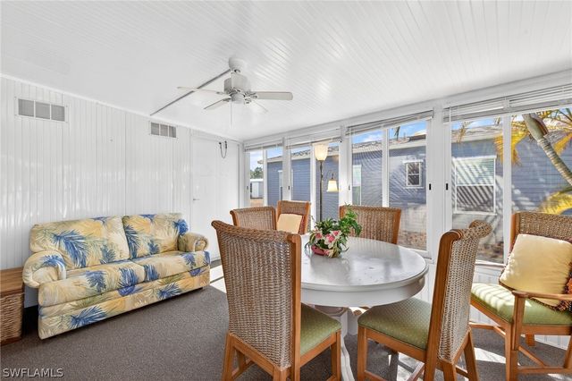 10390 Wales LOOP, Bonita Springs, FL 34135