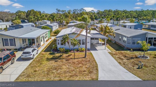 10390 Wales LOOP, Bonita Springs, FL 34135