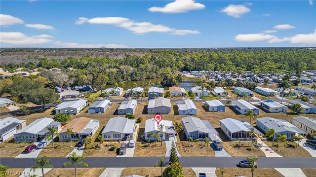 10390 Wales LOOP, Bonita Springs, FL 34135