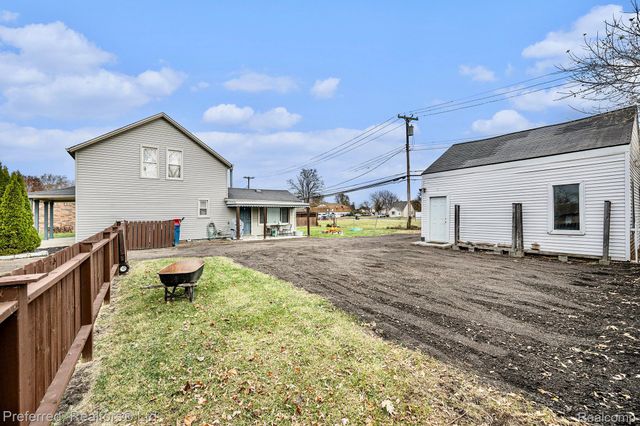 1473 Lillian Street, Westland, MI 48186