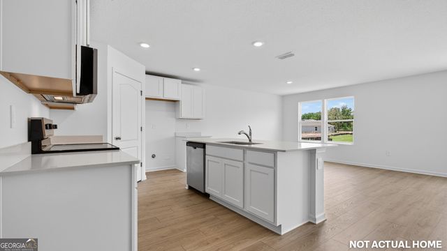 105 Red Oak Court, Kingsland, GA 31548