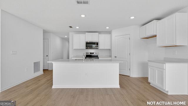 105 Red Oak Court, Kingsland, GA 31548