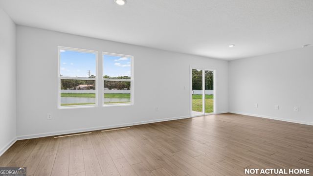 105 Red Oak Court, Kingsland, GA 31548