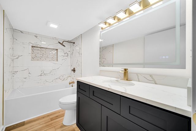 1407 E 36th Avenue, Gary, IN 46409